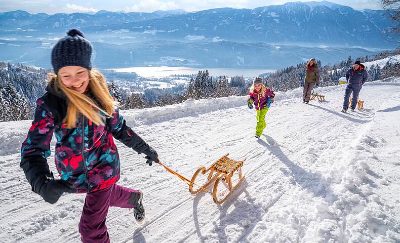 Rodeln über dem Millstätter See© Gert Perauer_MBN Tourismus