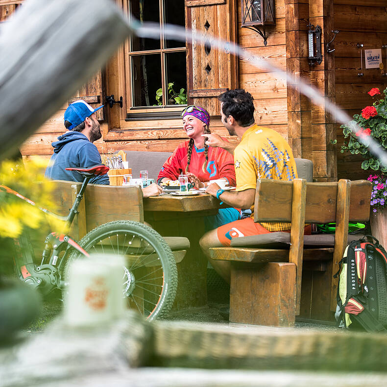 Kulinarische Pausen bei der Radtour um den Millstätter See © Franz Gerdl_MBN Tourismus