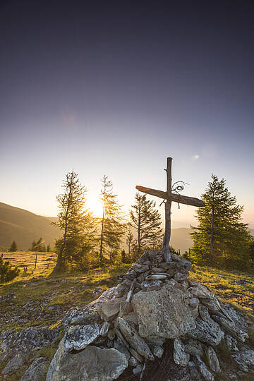 Gipfelkreuz auf der Hochrindl © Franz Gerdl_MBN Tourismus